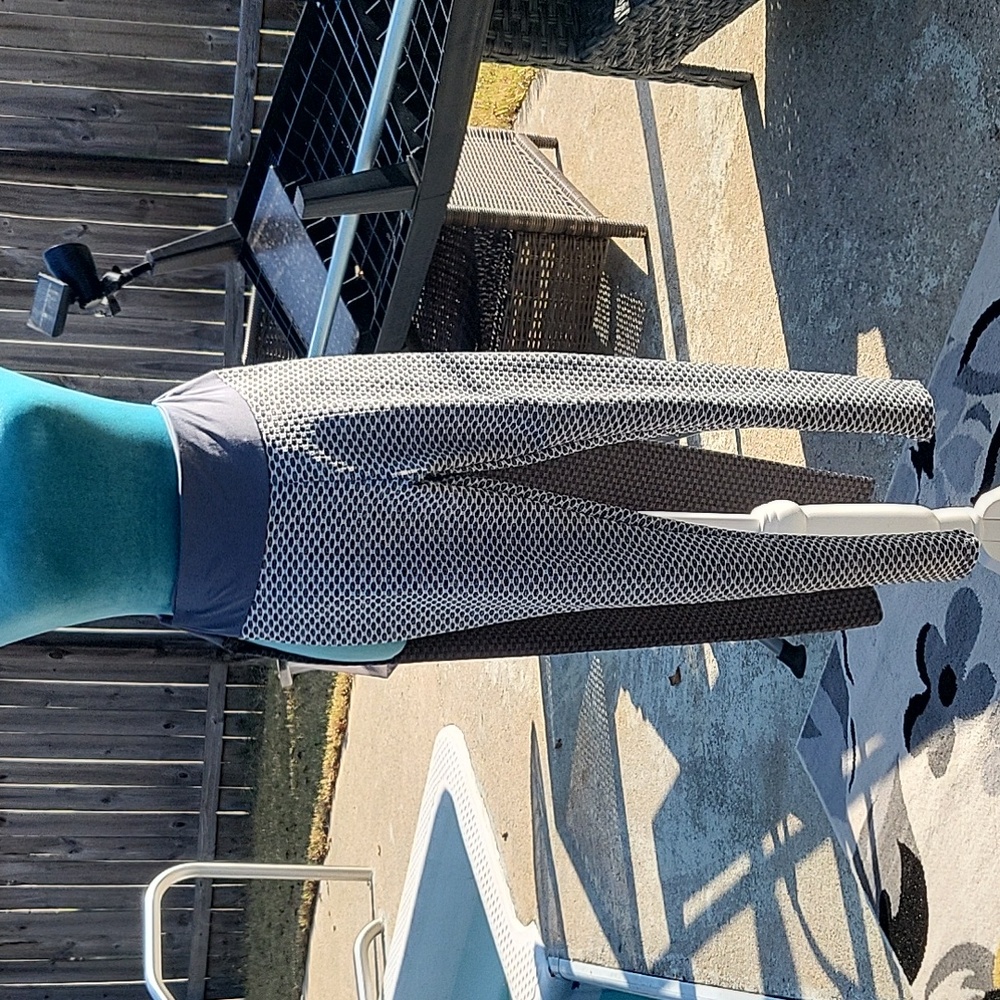 Black and Gray/white And Gray Patterned Leggings